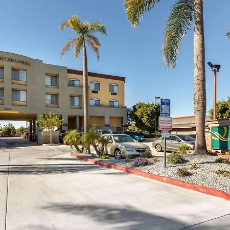 Quality Inn & Suites Huntington Beach Exterior foto